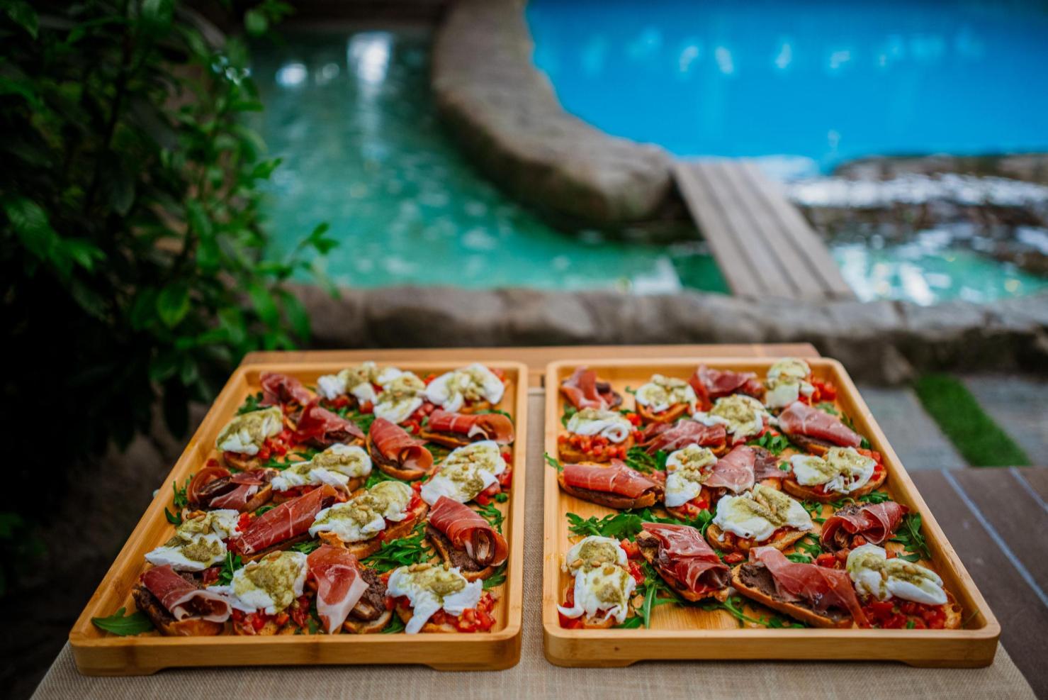 Dining Image